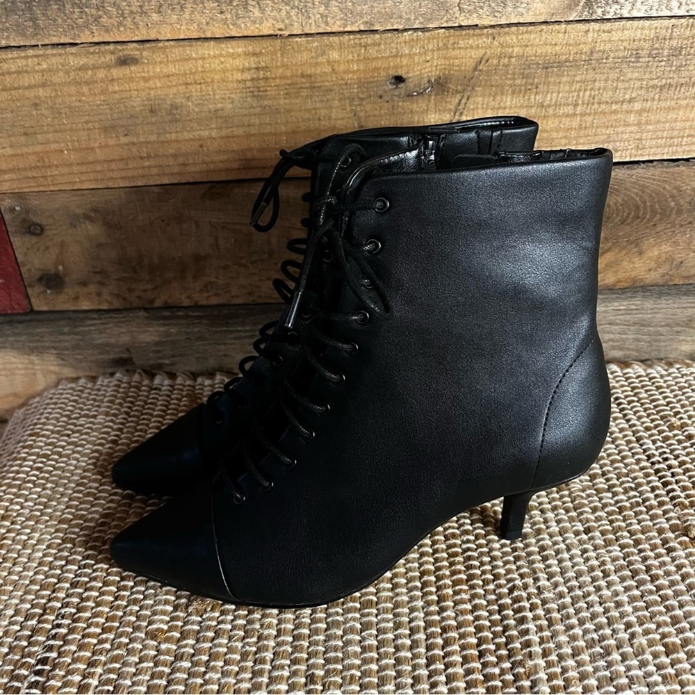 Eloquii Black Lace Up Pointed Toe Heeled Boots Size‎ 7, side zipper.